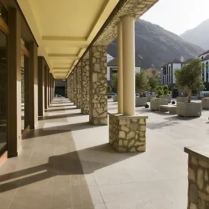 https://playa-calera-suite.in-canary-islands.com